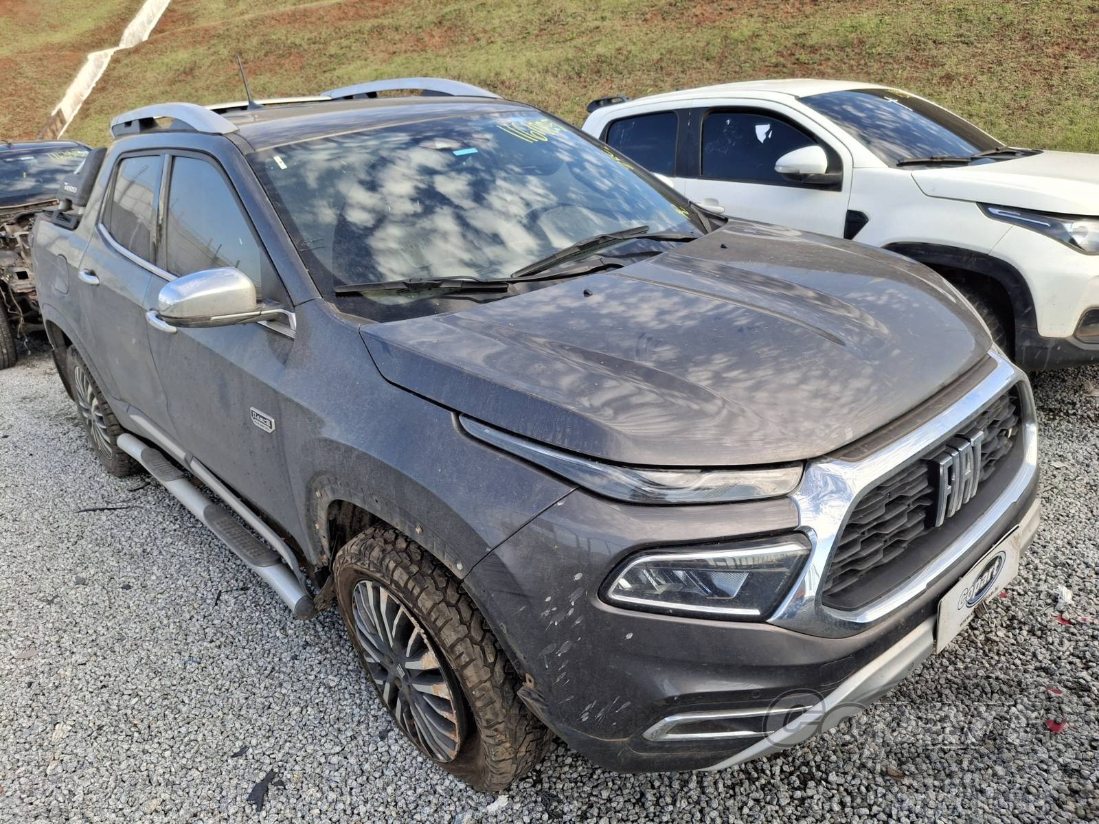Fiat Toro 2025 em leilão