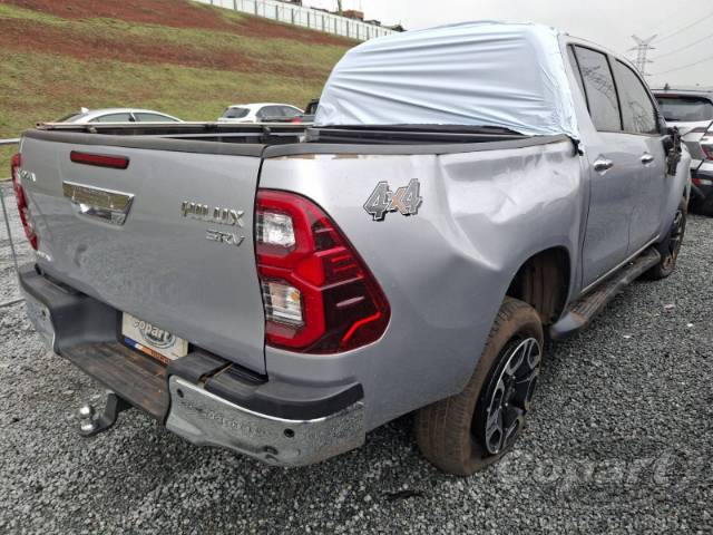 2025 TOYOTA HILUX CD 