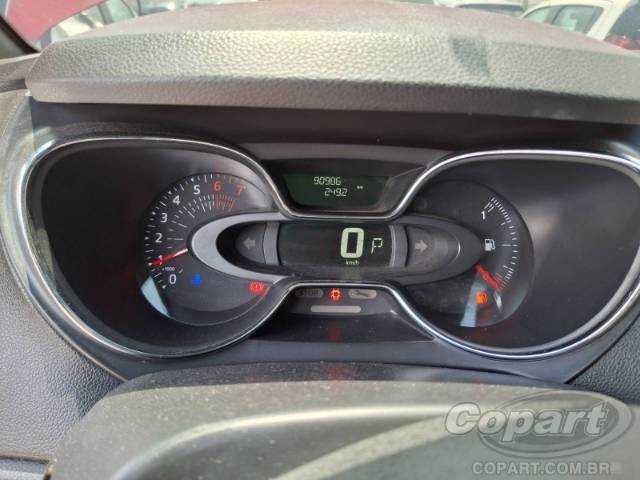 2021 RENAULT CAPTUR 