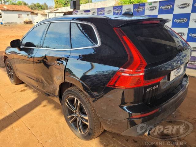2020 VOLVO XC60 