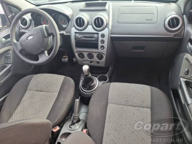 2011 FORD FIESTA 
