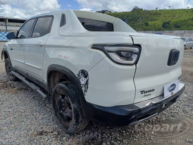2021 FIAT TORO 
