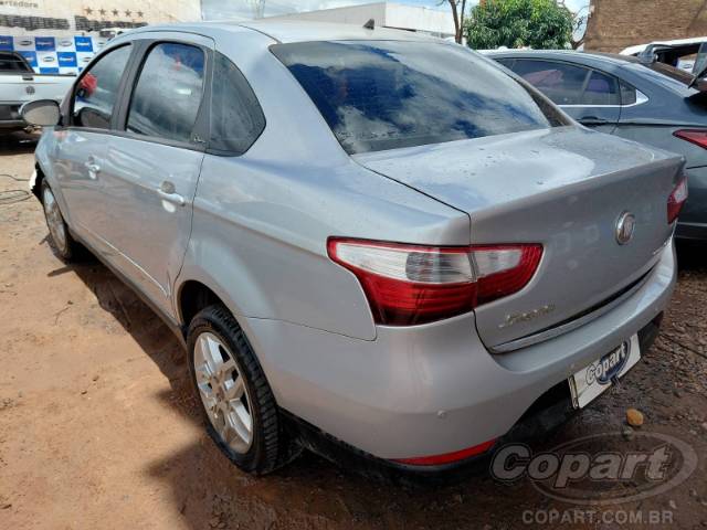 2016 FIAT GRAND SIENA 