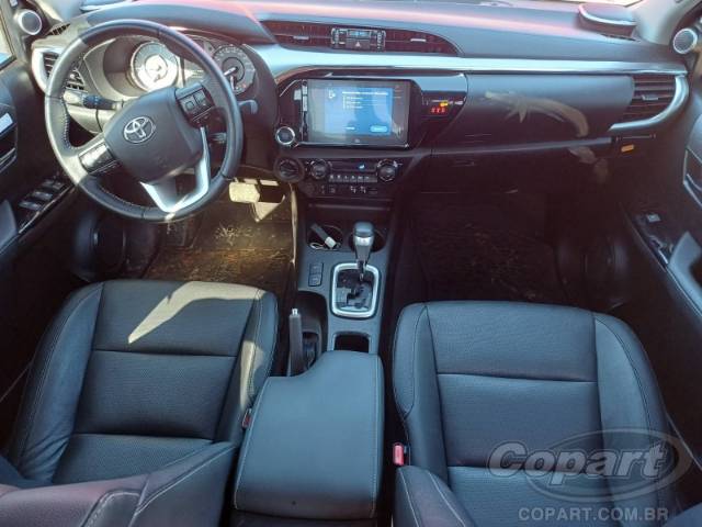 2025 TOYOTA HILUX CD 