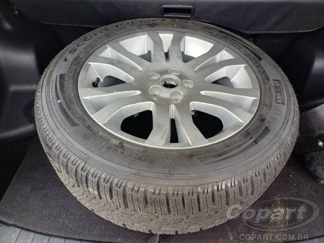 2010 LAND ROVER FREELANDER 