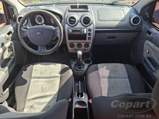 2010 FORD FIESTA 