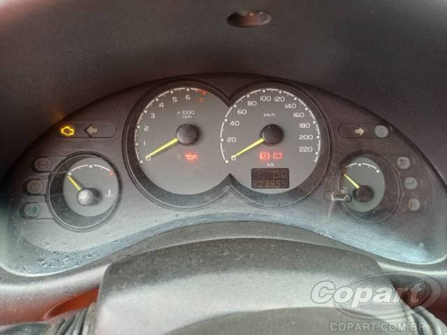2006 CHEVROLET CLASSIC 