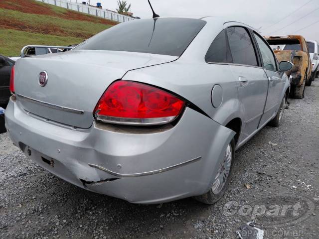 2009 FIAT LINEA 