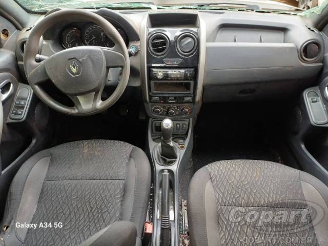 2019 RENAULT DUSTER OROCH 