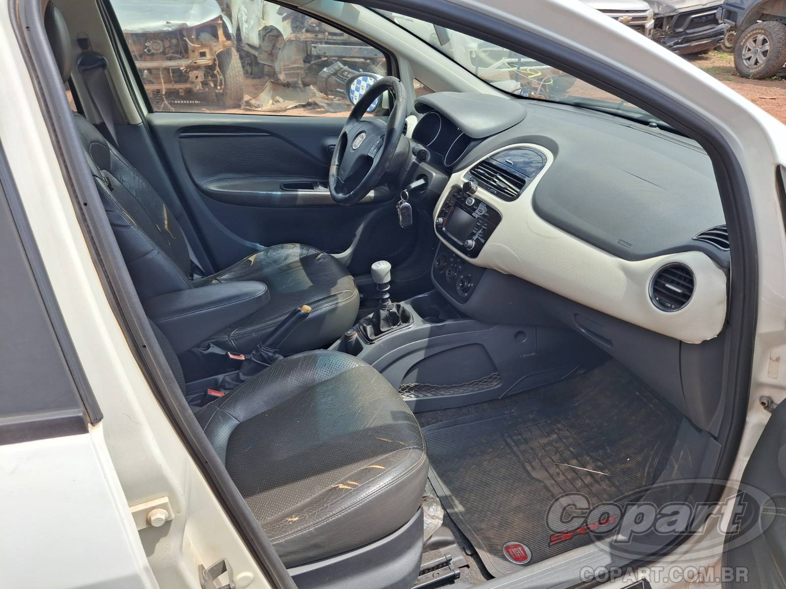 2016 FIAT PUNTO — foto 5 de 10