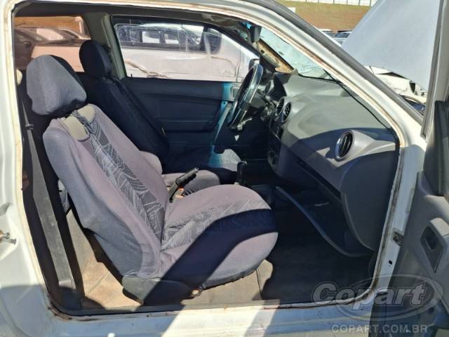 2008 VOLKSWAGEN GOL 