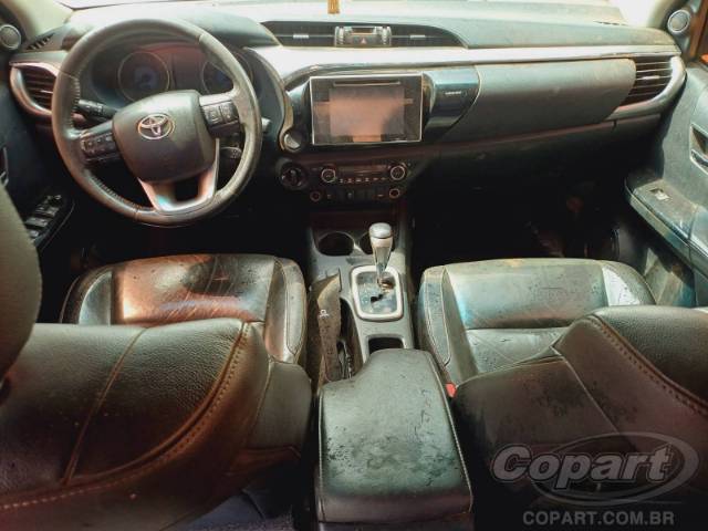 2017 TOYOTA HILUX CD 