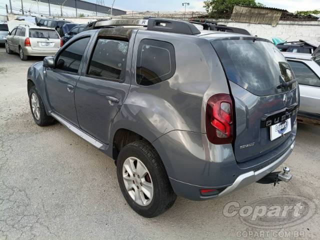 2016 RENAULT DUSTER 