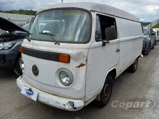 2001 VOLKSWAGEN KOMBI FURGAO 