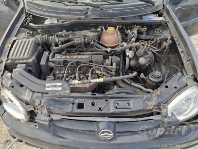 2003 CHEVROLET CORSA SEDAN 