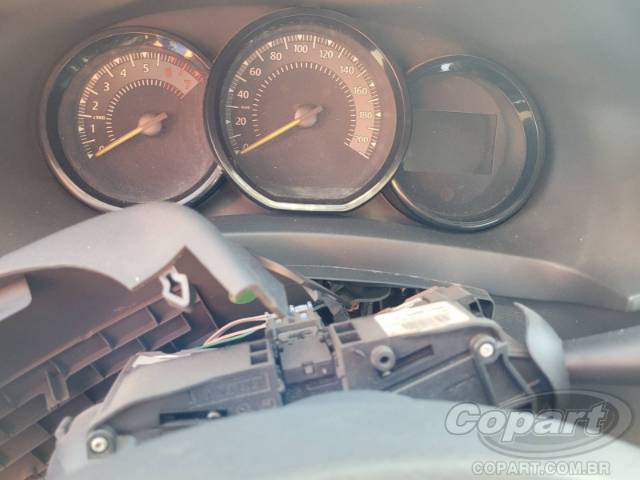 2015 RENAULT SANDERO 