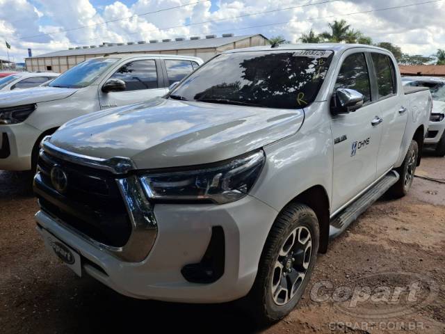 2024 TOYOTA HILUX CD 