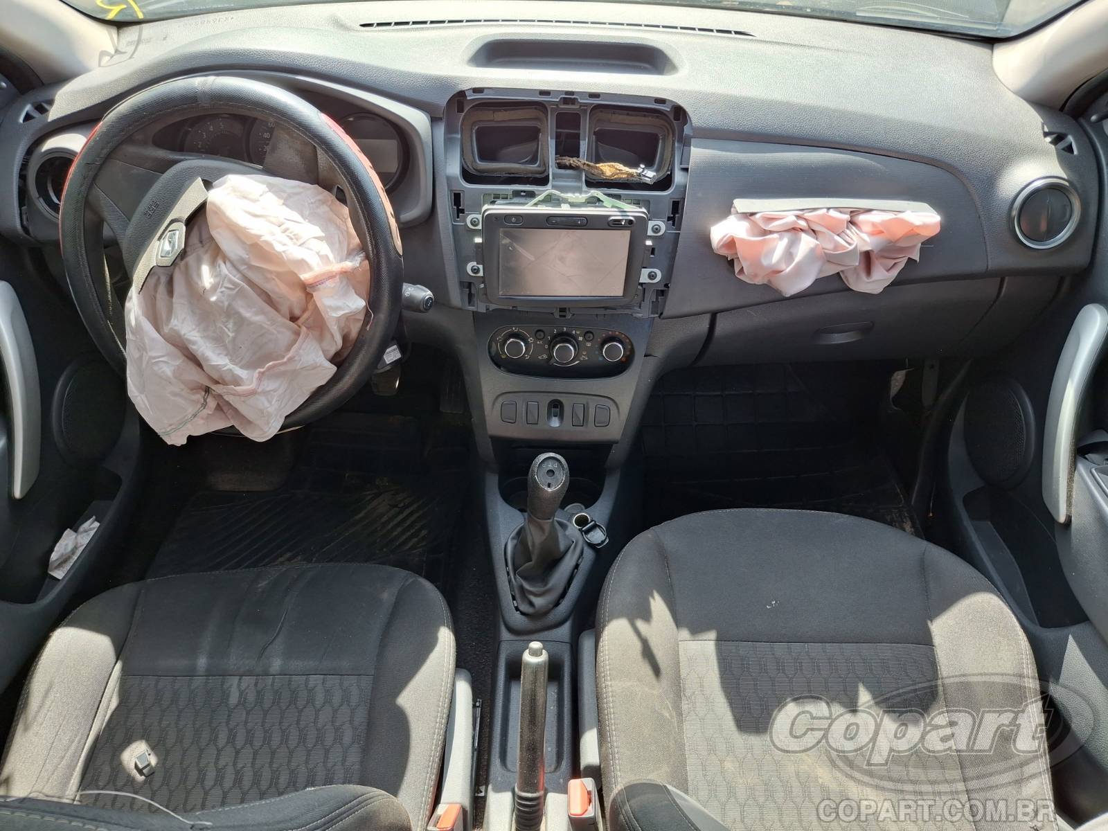 2019 RENAULT SANDERO — foto 9 de 11