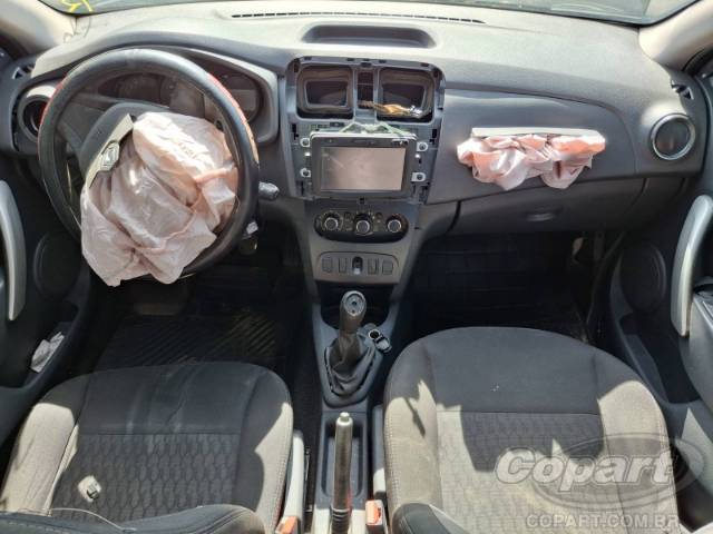 2019 RENAULT SANDERO 