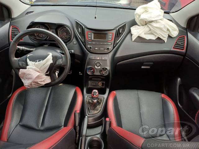 2017 HYUNDAI HB20 