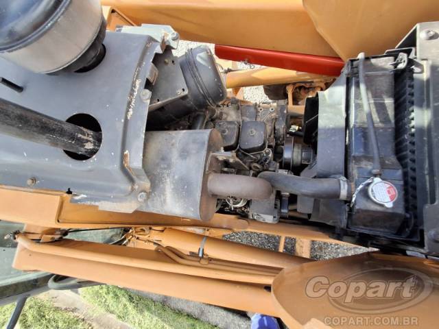 2010 CASE RETROESCAVADEIRA 580M 