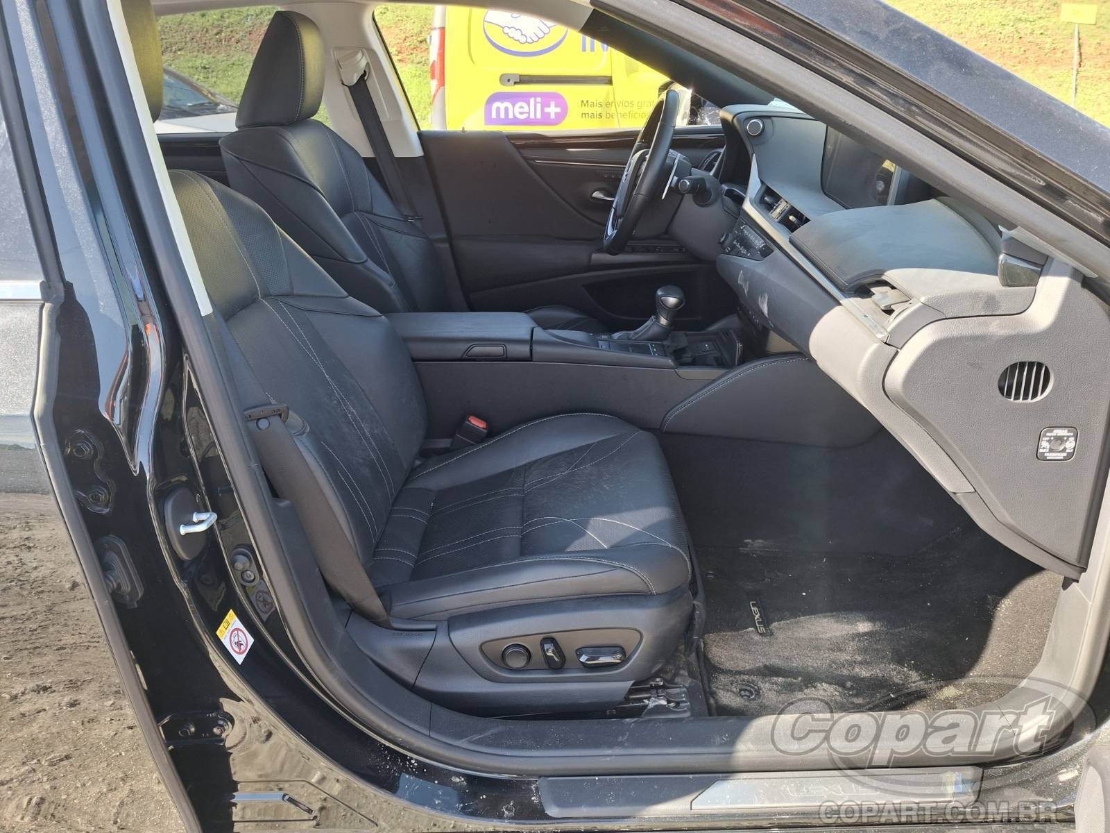 2019 LEXUS ES — leilão em Itaquaquecetuba/SP (foto 5)