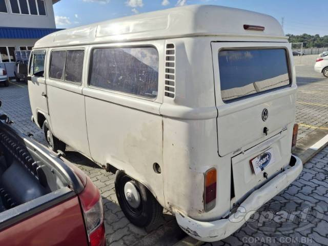 2010 VOLKSWAGEN KOMBI 