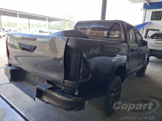 2022 TOYOTA HILUX CD 