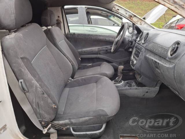 2011 VOLKSWAGEN SAVEIRO 