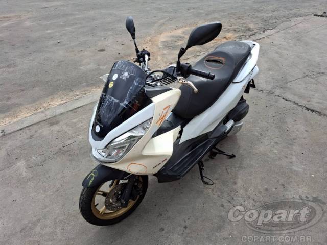 2016 HONDA PCX 