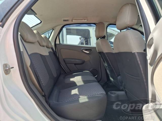 2014 FIAT GRAND SIENA 