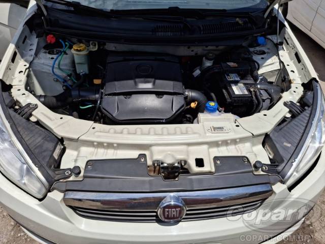 2015 FIAT GRAND SIENA 