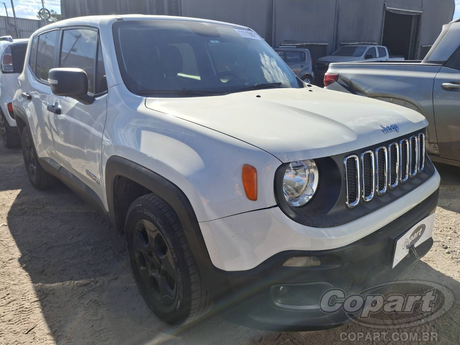JEEP RENAGADO 1.8 16V E.TORQ 2015