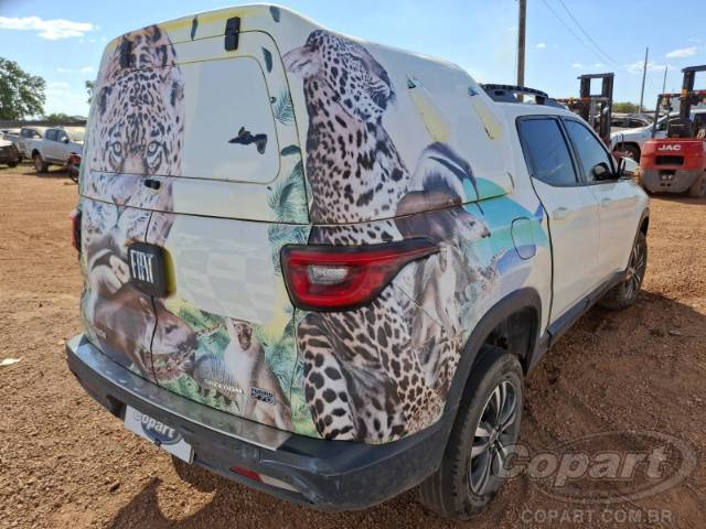 2022 FIAT TORO 