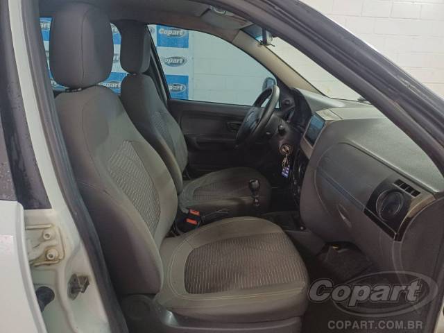 2015 FIAT PALIO 