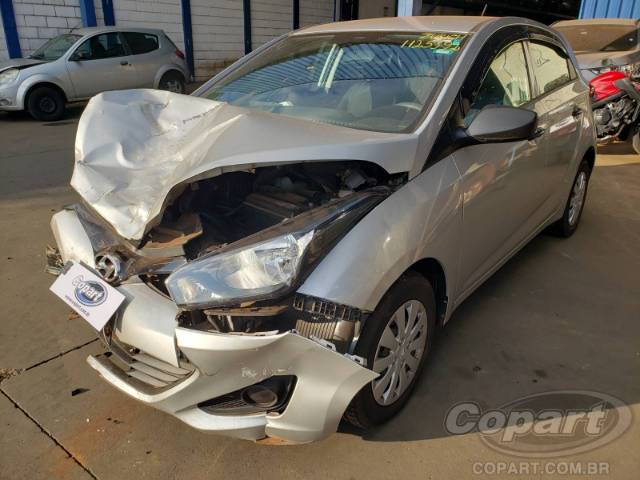 2014 HYUNDAI HB20 