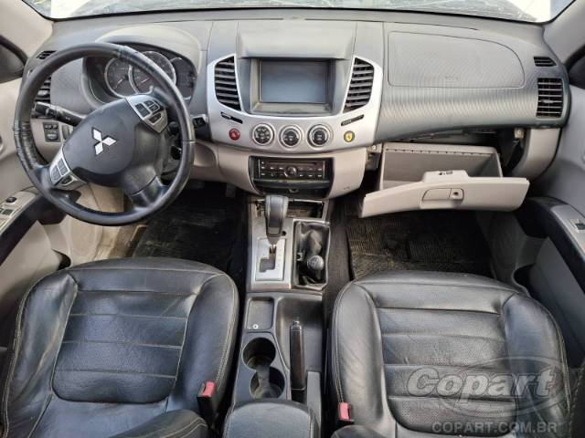 2015 MITSUBISHI L200 TRITON 