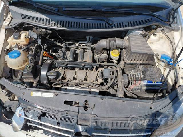 2014 VOLKSWAGEN POLO 