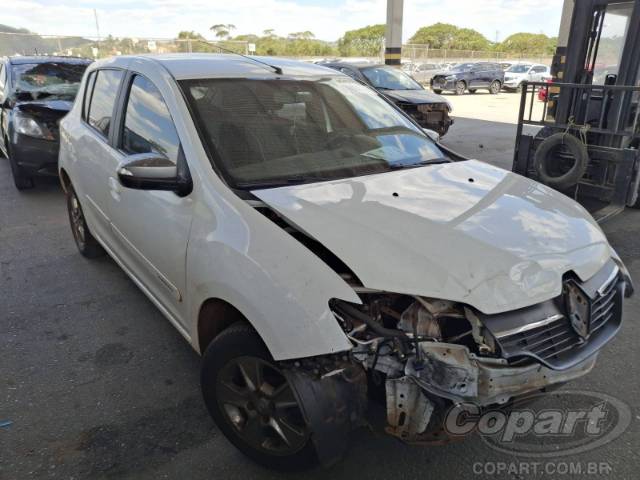 2018 RENAULT SANDERO 