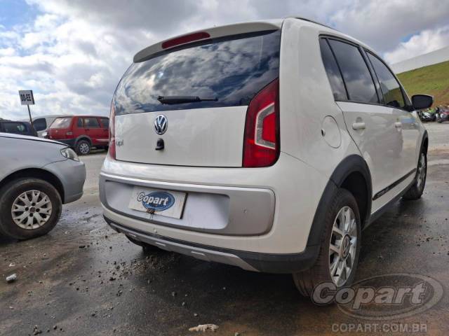 2016 VOLKSWAGEN UP 