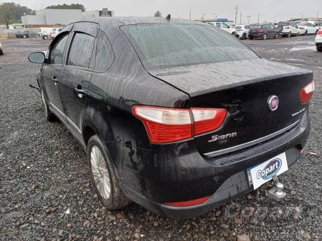 2015 FIAT GRAND SIENA 