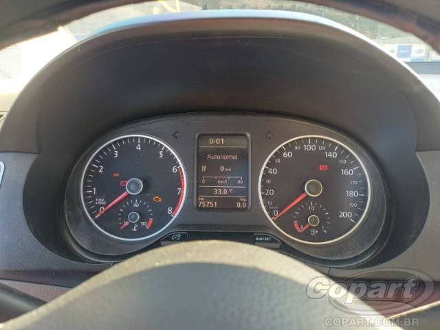 2015 VOLKSWAGEN FOX 