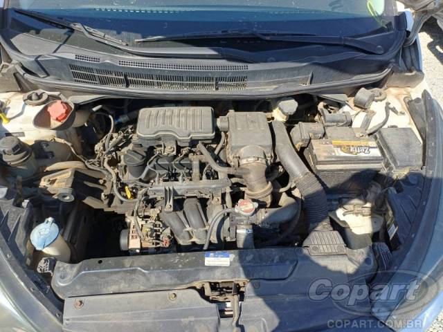 2015 HYUNDAI HB20 
