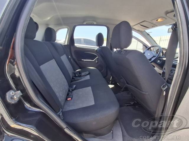 2013 FORD FIESTA 