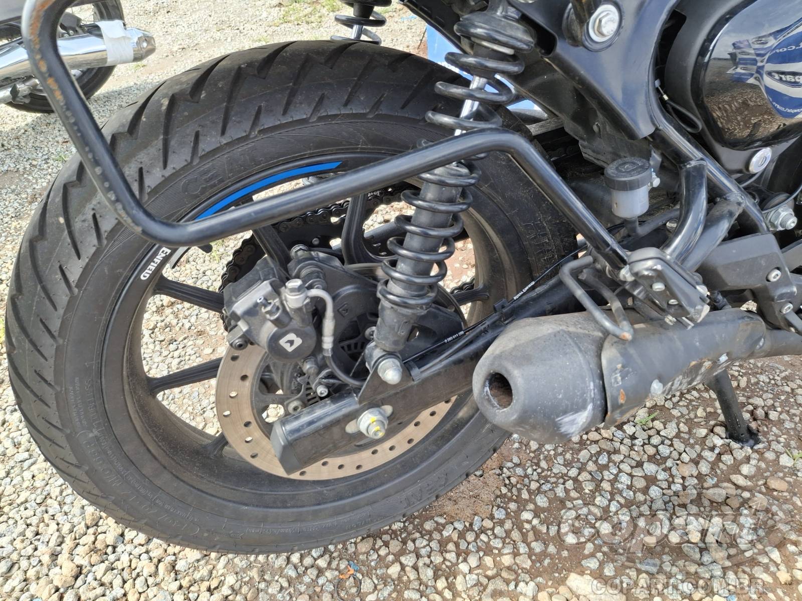 Foto 7 de 10: 2024 ROYAL ENFIELD HUNTER