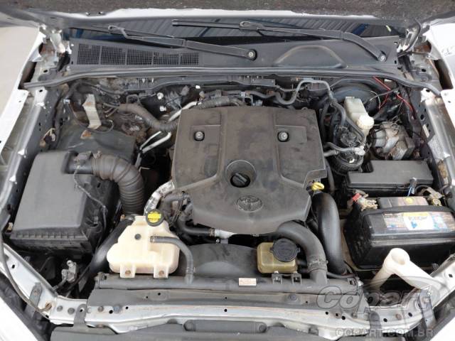 2017 TOYOTA HILUX CD 