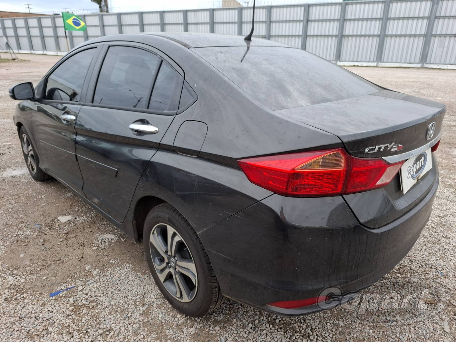 Foto 3: 2015 HONDA CITY