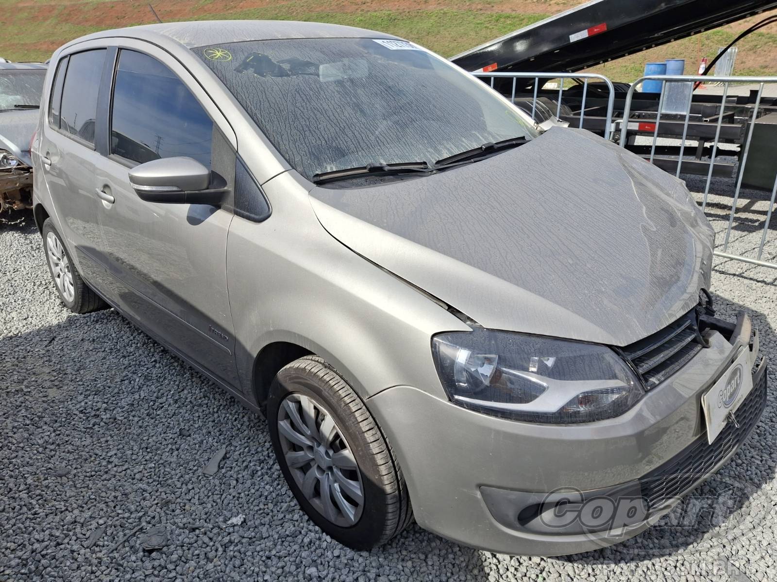 Volkswagen FOX 2013 em leilão