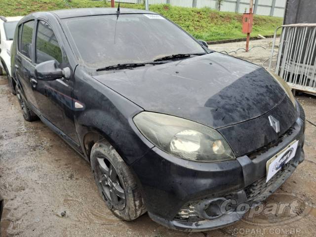 2013 RENAULT SANDERO 