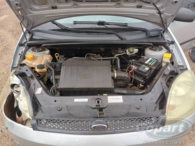 2003 FORD FIESTA 